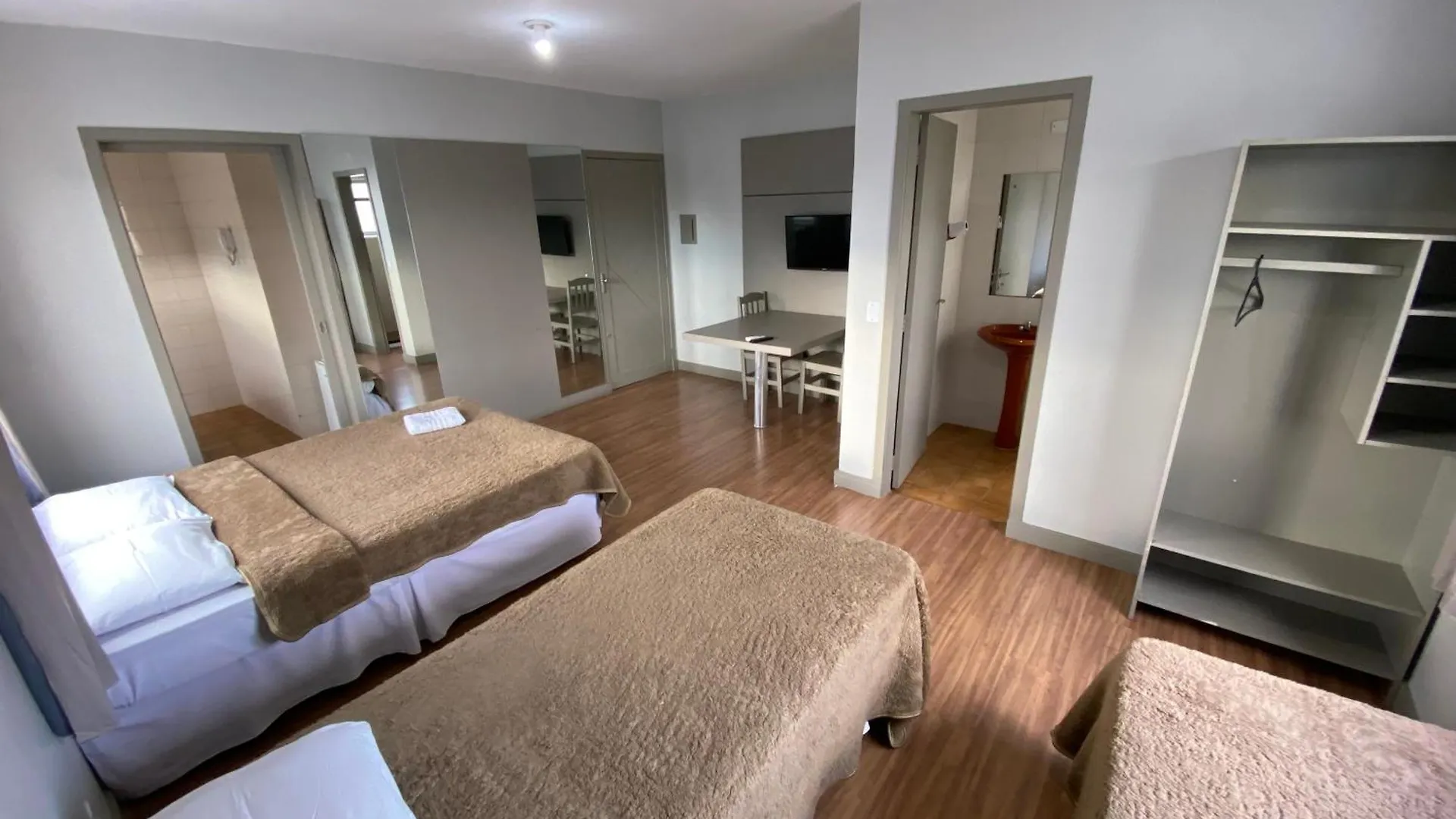 Hotel Zata - Premium Criciuma  0*, Criciuma (Santa Catarina)